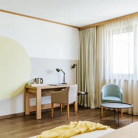 호텔 Wn Lab - Including Breakfast And Parking 4*